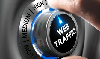 Análisis SEO para mejorar el posicionamiento web Pantalla mostrando gráficos y métricas de análisis SEO