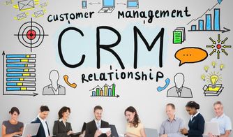 Gestión de clientes con CRM para empresas Ilustración de CRM con personas trabajando en laptops